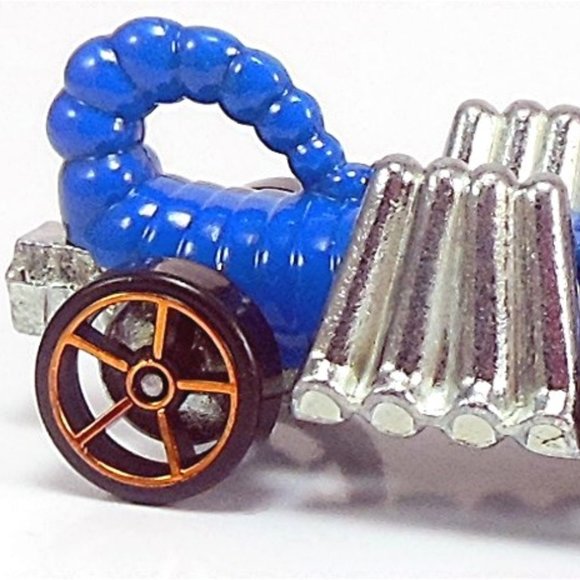 Hot Wheels Mattel Blue Eevil Weevil - Picture 6 of 7